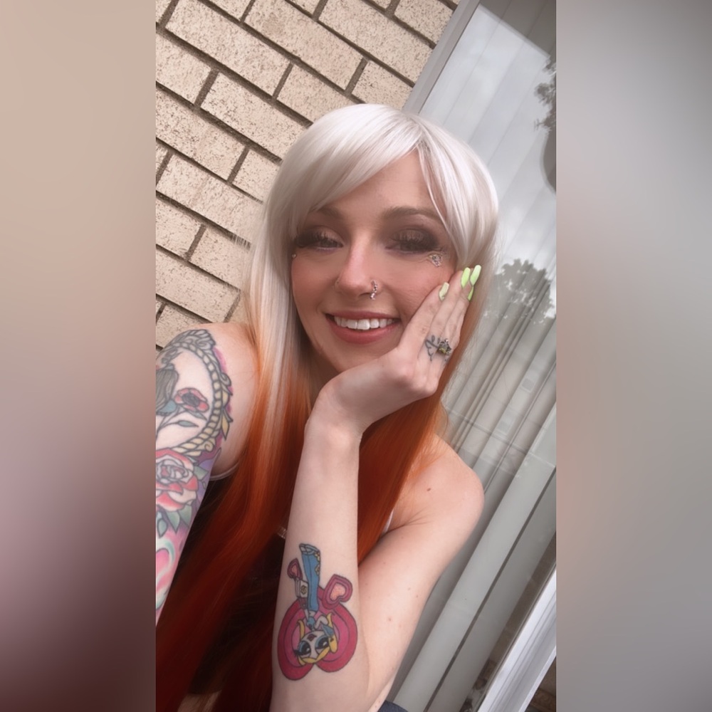 Blonde ombre orange wig - Picture 5 of 6